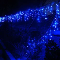 700 LED Icicle Christmas Rope Light With Memory Blue 49m