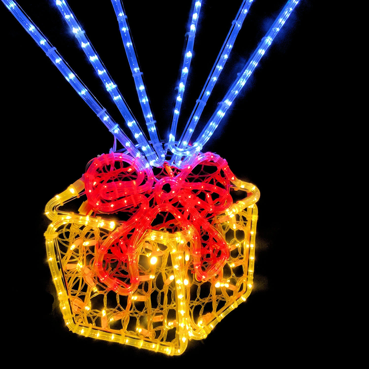 Parachuting Present Gold Christmas Rope Light Moti 9 Parachuting Present Gold Christmas Rope Light Moti - Image 7